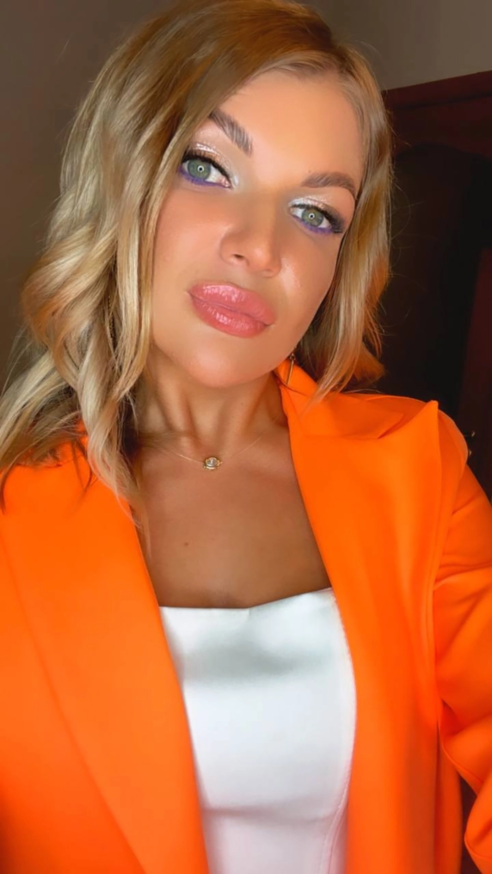 
 Наточил самый большой нож. Абьюзер Зуев зарезал жену за красоту и каблуки    