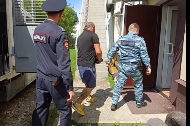 Преступника задержали быстро. 