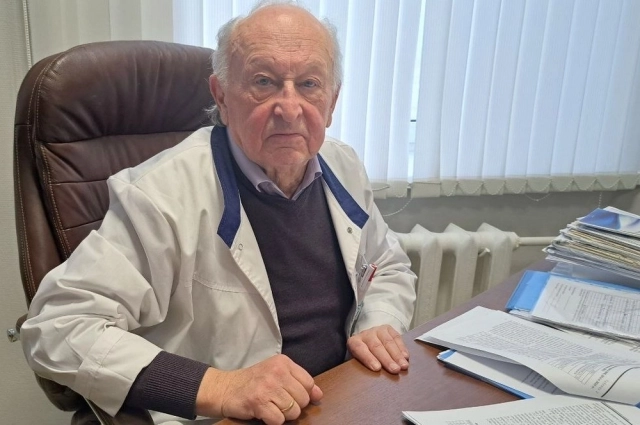 Стаж работы Олега Алексеевича Орлова — больше 50 лет.