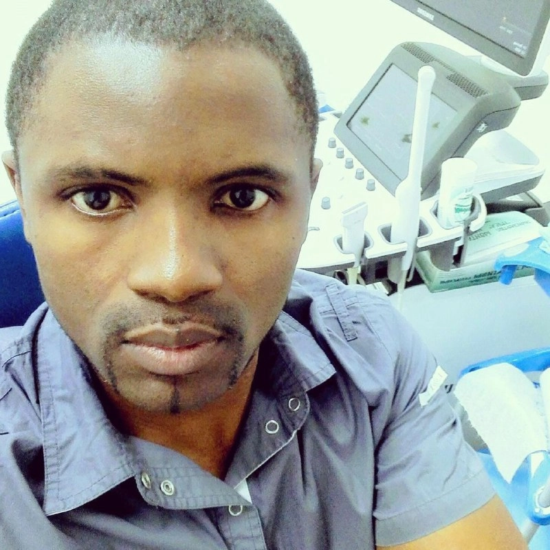 В 18 лет Кристиан приехал в Рязань, где его встретили 30-градусные морозы. Когда улетал из Камеруна, там было 30 градусов жары... Контраст в 60 градусов был серьезным испытанием, но будущий доктор его выдержал.