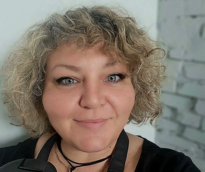 Марина Затолокина.