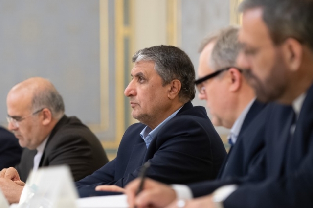 Украина и Иран договорились о передаче обломков самолета МАУ и черных ящиков