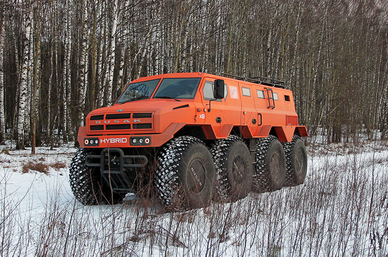 Вездеход-амфибия «Русак-3994» без аварий легко прошел по арктическому маршруту 4000 км..