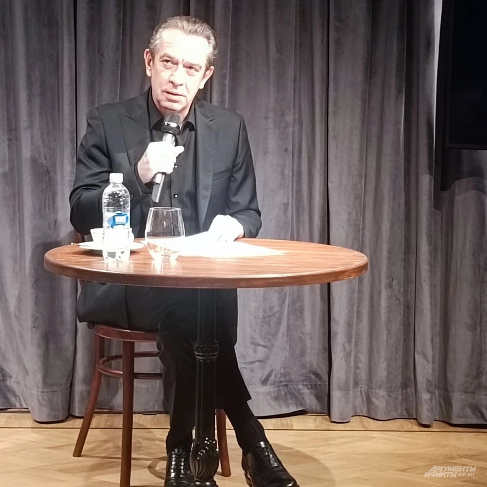 Владимир Машков.