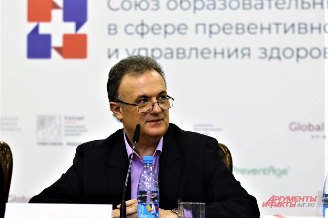 Сергей Чудаков.
