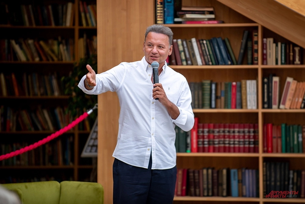 Александр Олешко.