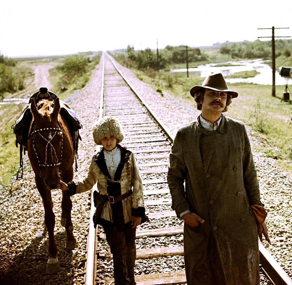 «Свой среди чужих, чужой среди своих» (1974).