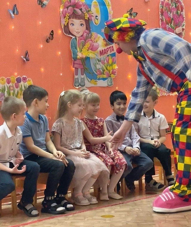 Профессия аниматора пригодилась Павлу Миряхе и в детском саду.