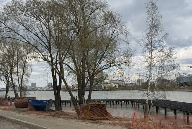 Озеро Кабан, набережная