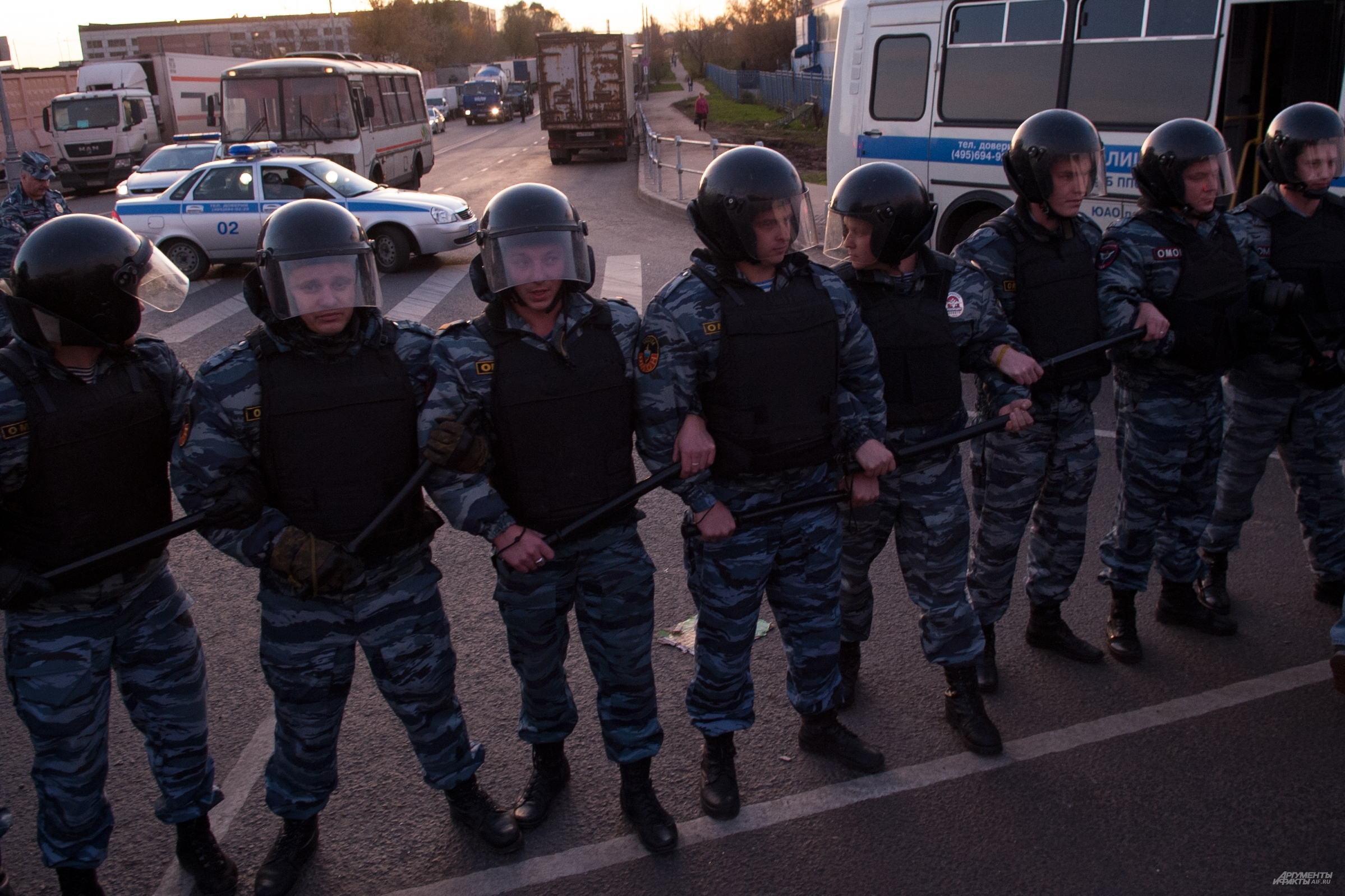 Штурм овощной базы в бирюлево