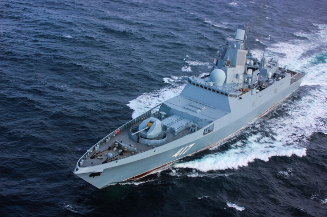 «Редут» на палубе фрегата «Адмирал Флота Советского Союза Горшков» (между А-192 и УКСК).