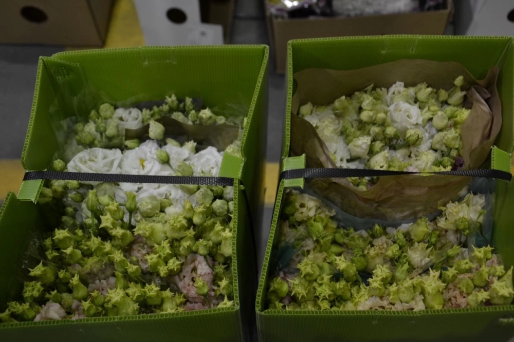 Флористы советуют выбирать для букетов цветы нежных, пастельных оттенков.