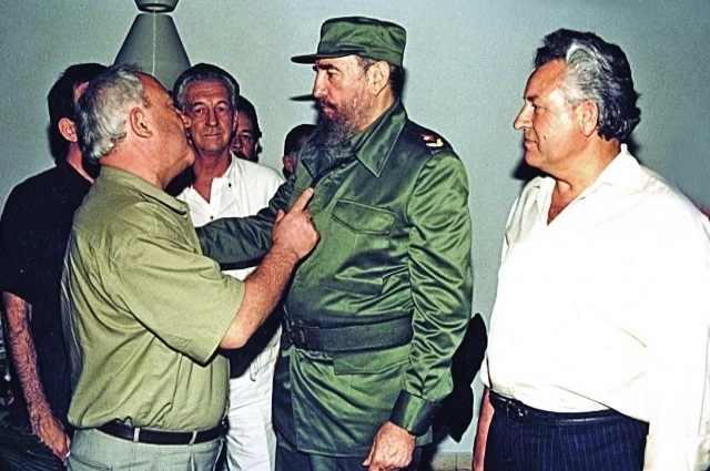 Александр Тягунов с Фиделем Кастро.