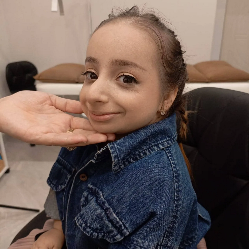 Раяна обожает наряжаться.