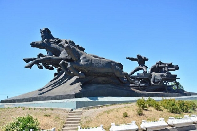 Знаменитый монумент