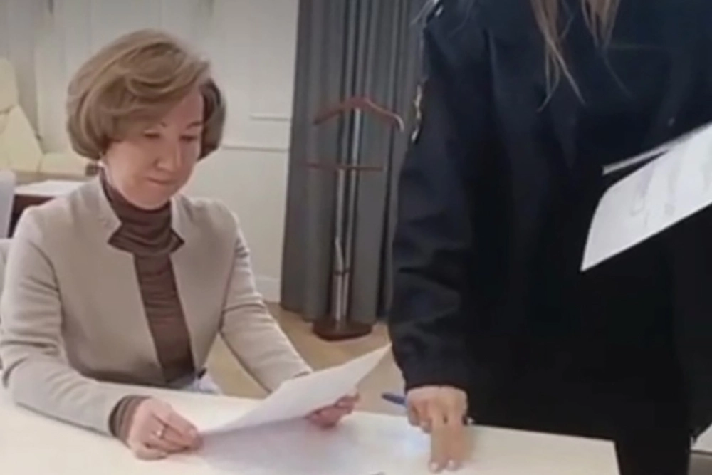 Сотрудники СОБР и полиции застали Ильину врасплох.