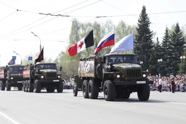 По Центральной площади пройдёт современная военная техника.