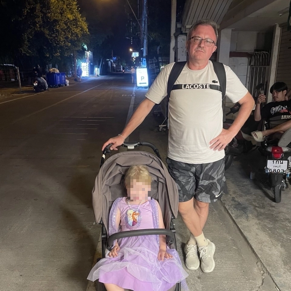 Сейчас Алексей все еще находится в коме.