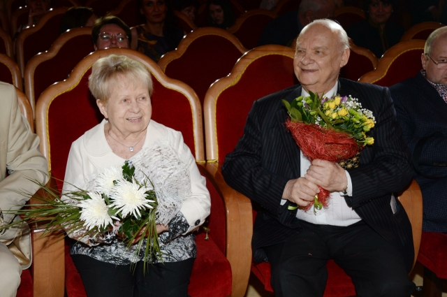 Александра Пахмутова и Николай Добронравов.