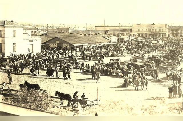 Симферополь, 1918 года. Базар.