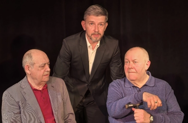 Владимир Гусев (справа) стал сооснователем Ярославского камерного театра.