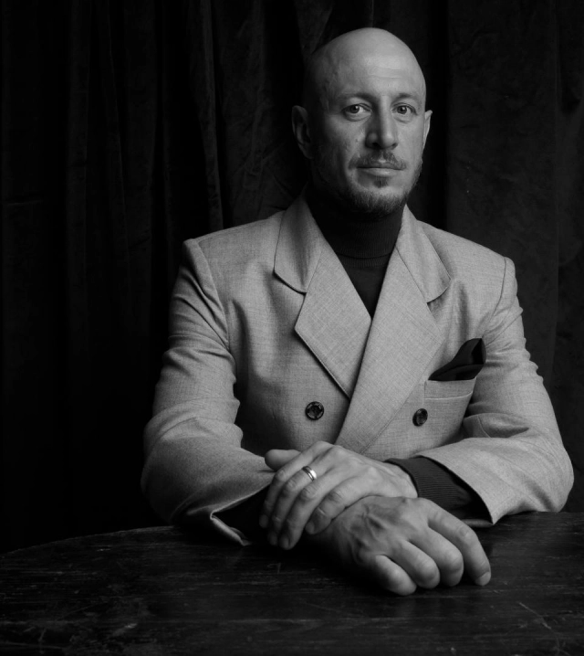 Дмитрий дарит детям праздник уже 15 лет. 