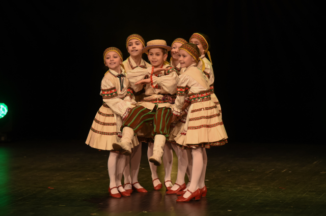 Национальный детский хореографический ансамбль «Калинка» им. А. Филиппова, 1-е место в номинации 