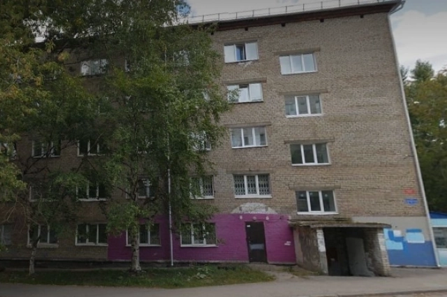 Девушка перехала в Пермь учиться и проживала в общежитии