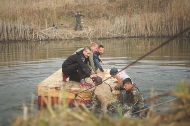 преграда «Пути Гвардейца». Освежающее купание в середине октября.