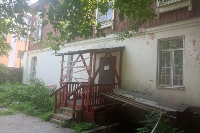 Жильцам посоветовали не входить в здание.