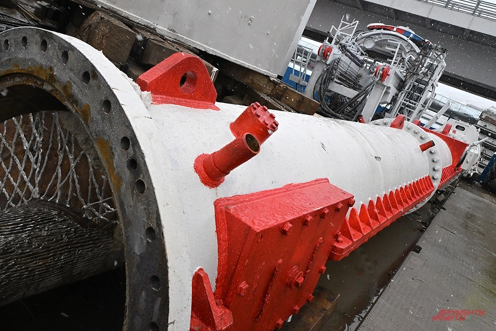 Выполнять работу будет 6-метровый в диаметре тоннелепроходческий комплекс «Виктория». 