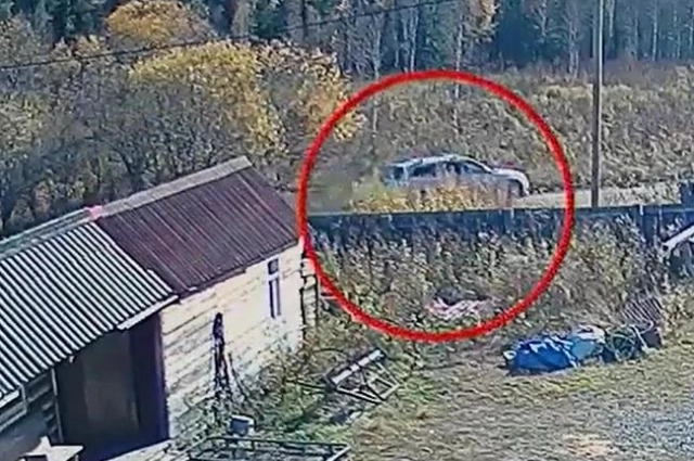 Камера зафиксировала автомобиль Усольцевых 28 сентября.