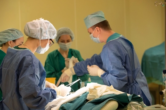 Операция на сердце.