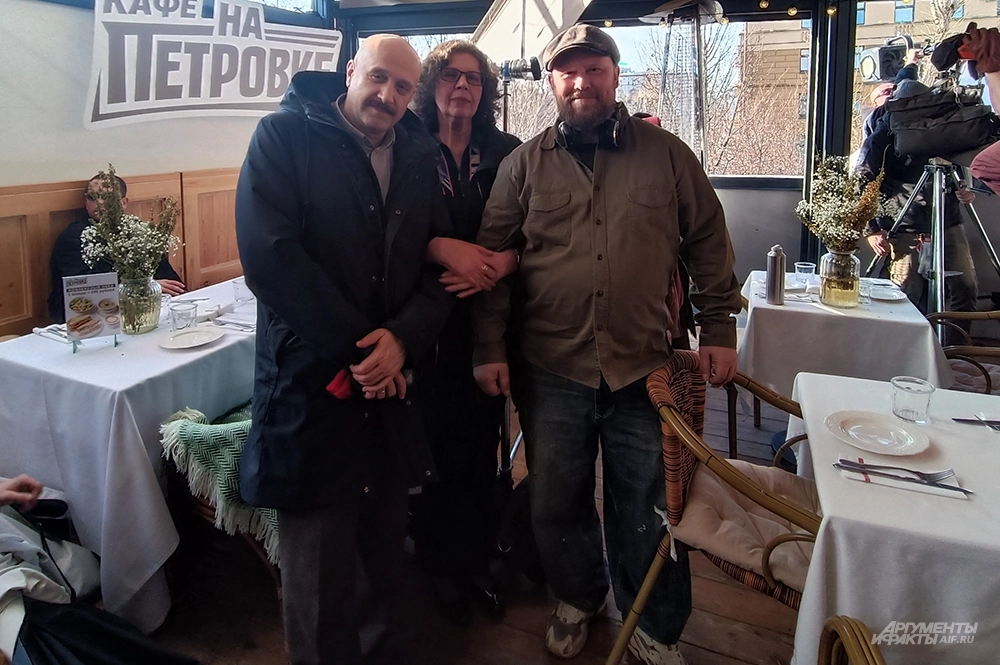 Виталий Коваленко, Александра Маринина и Кирилл Плетнев.