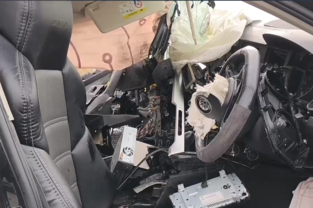 Так выглядел салон одного из авто.