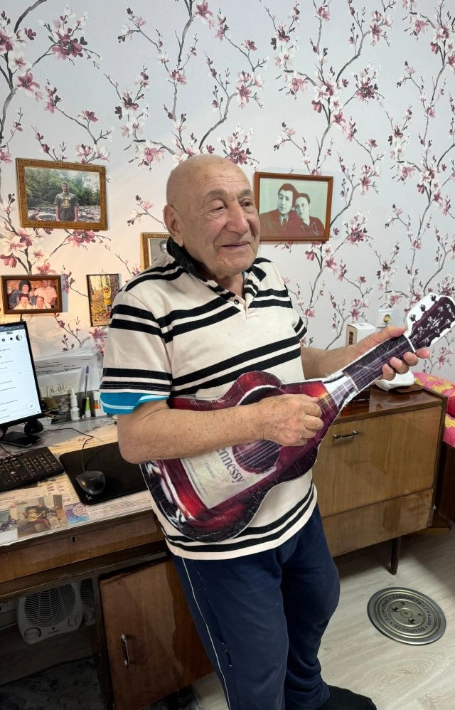 Иосиф Лазаревич не изменяет себе и в 94 года.