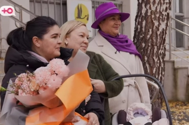 Посторонние люди заменили женщине родных, семью.