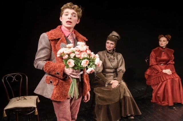 Алексей Захаров в роли Анучкина в «Женитьбе» по Гоголю..