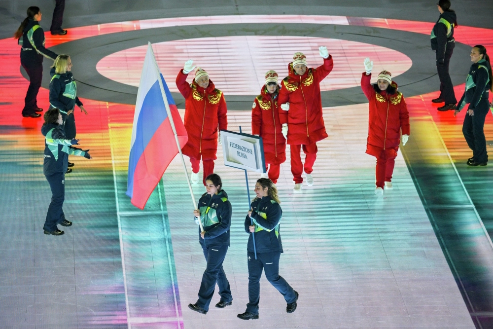 Паралимпийская команда России во время парада атлетов на церемонии открытия.