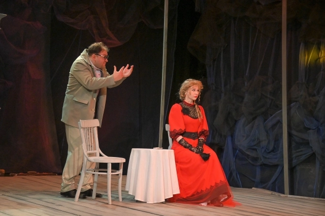 «Решение стать актрисой пришло ещё в третьем классе».  «Решение стать актрисой пришло ещё в третьем классе». 