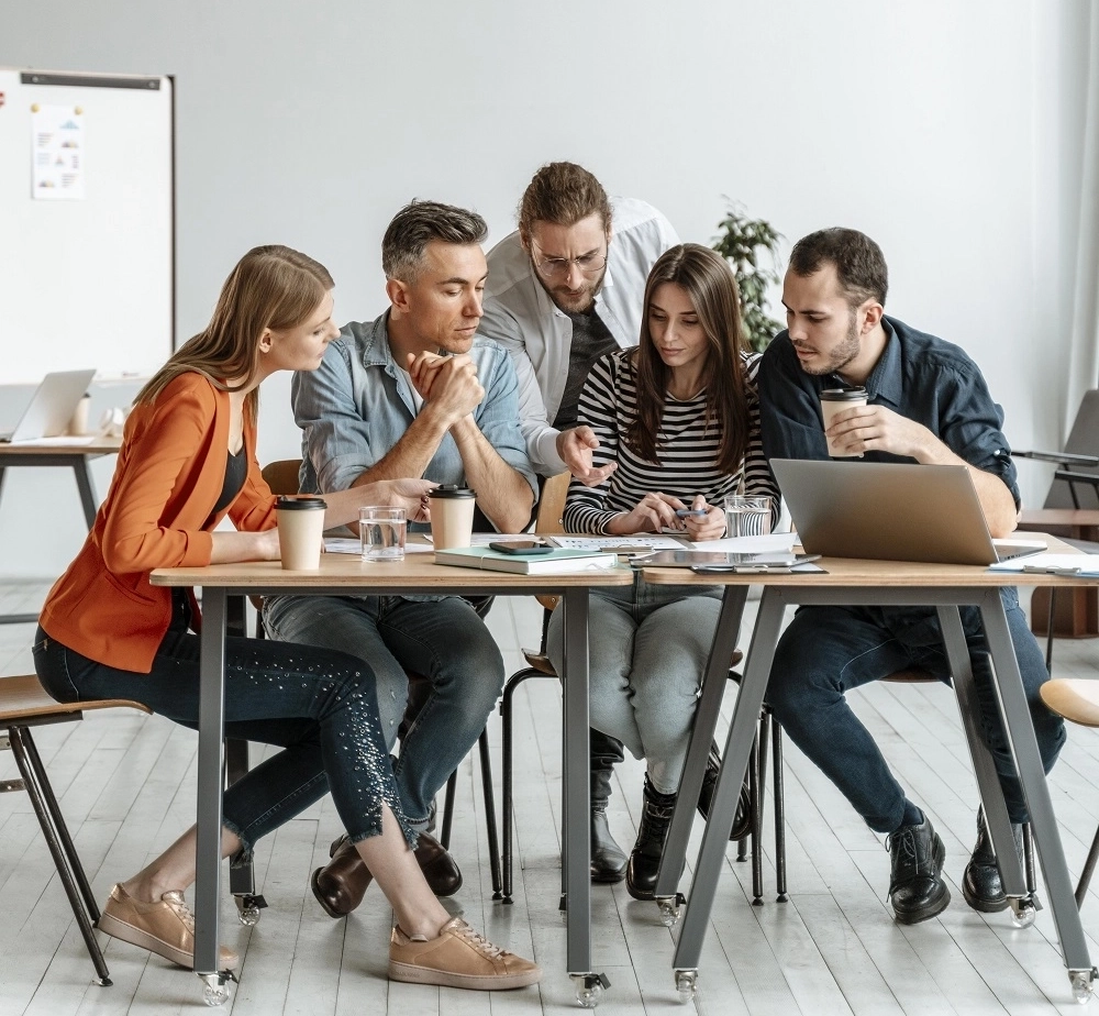 Проект включает 12 тематических блоков, каждый из которых посвящён важному аспекту психоэмоционального благополучия. 