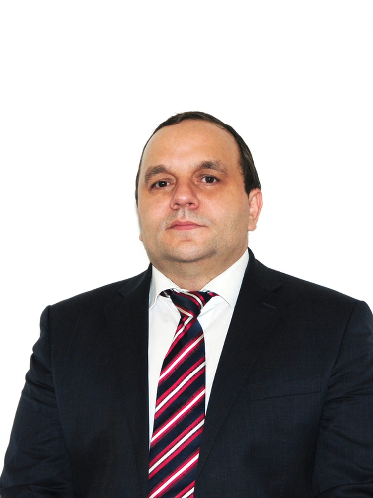 Ильдар Хузин