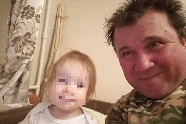 Дмитрий Мулыгин с дочерью.