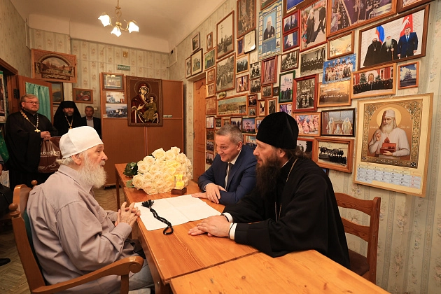 Андрей Бочаров и митрополит Феодор в гостях у владыки Германа.