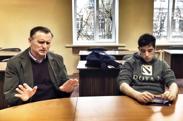 Саид Дукаев на встрече с учащимися Школы межэтнической журналистики. 