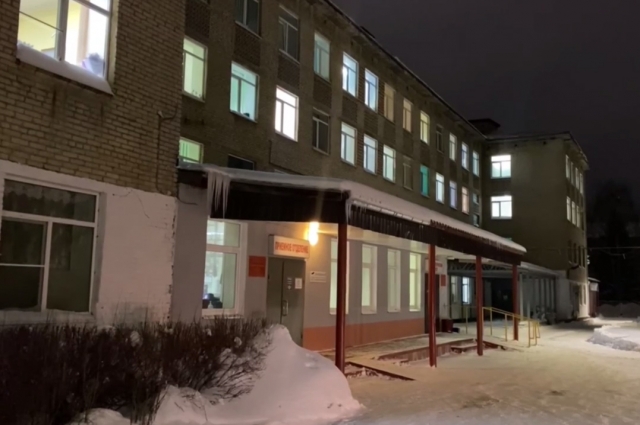 Учителей отвезли в больницу Александрова.