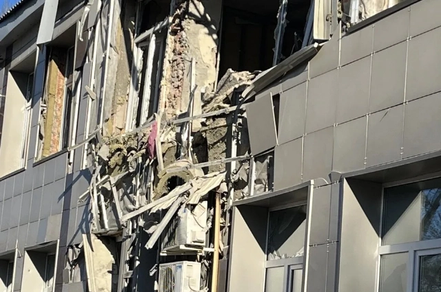 Врачи Донбасса, разрушенный дом