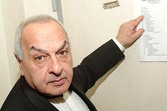 Левон Оганезов