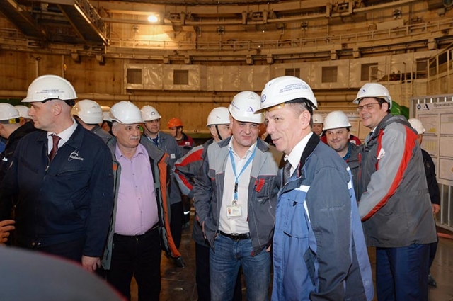 Директор Ростовской АЭС Андрей Сальников перед началом пролива поблагодарил весь персонал станции 
