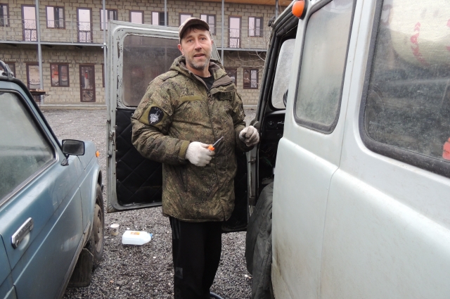 Василий Кузьмичёв перегоняет машины на СВО шестой раз. В волонтёры пошёл, отслужив по контракту в войсках БАРСа.